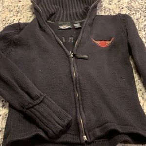 Woman’s Zip Up Sweater